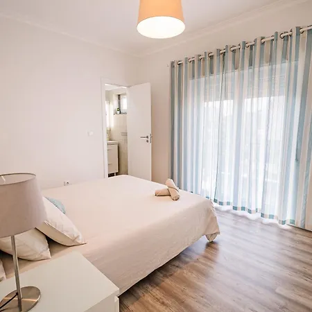 Close To Lisbon & Beaches Apartmán