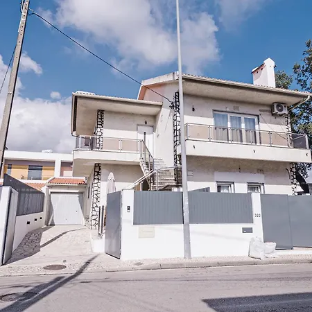 Close To Lisbon & Beaches Apartmán Amora