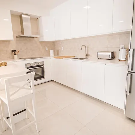 Close To Lisbon & Beaches * Amora