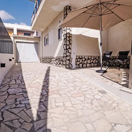 Close To Lisbon & Beaches *