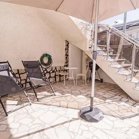 Close To Lisbon & Beaches Amora